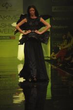 Model walk the ramp for Swapnil Shinde show at Lakme Fashion Week Day 4 on 6th Aug 2012 (31).JPG